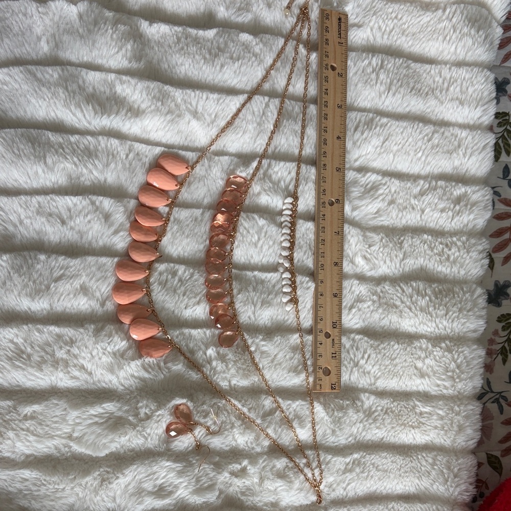 Elegant Rose Gold Necklace Set with earrings